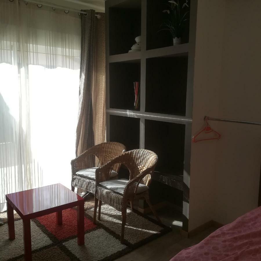 Studio Dependance Maison, 5 Mnt Gare & Tram Vénissieux Dış mekan fotoğraf